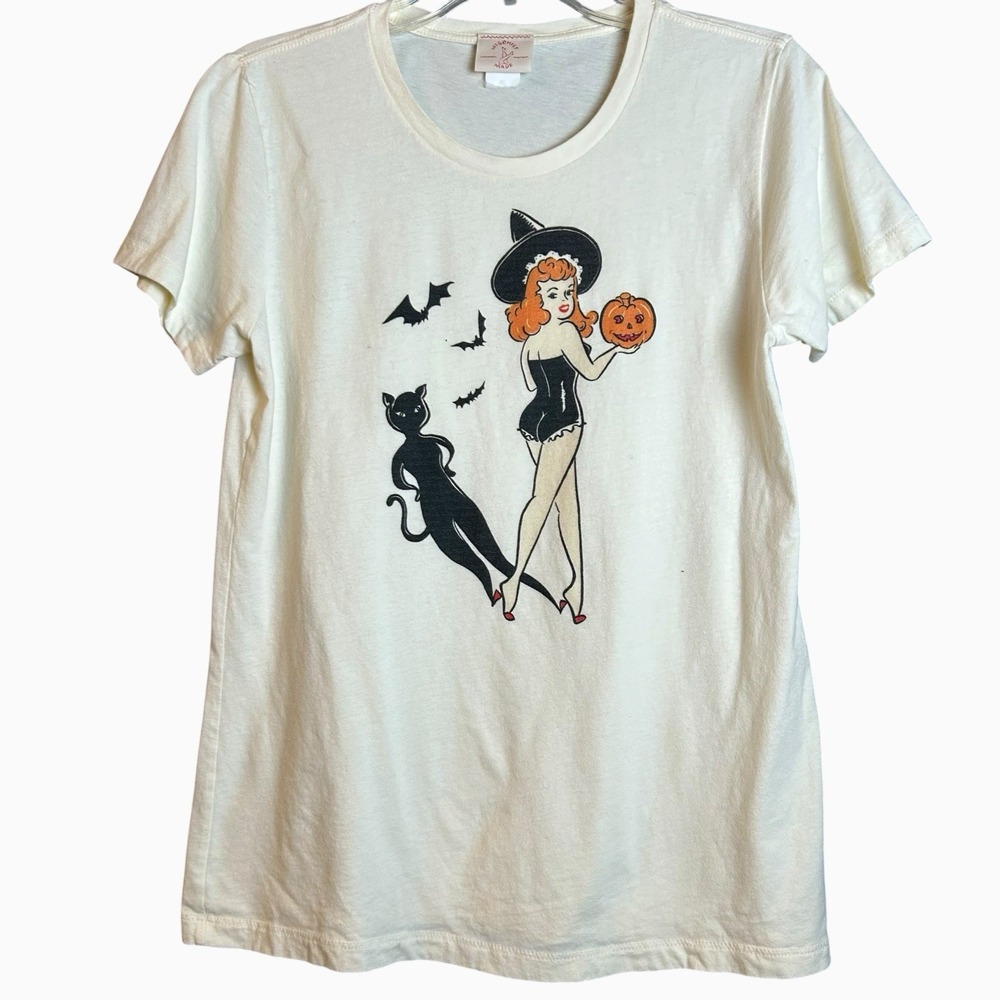 Mischief Made Sexy Halloween Pinup Girl Ivory Size XL T-Shirt Cat Lady USA Made